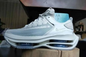 爱游戏- 字母哥集锦50佳球 