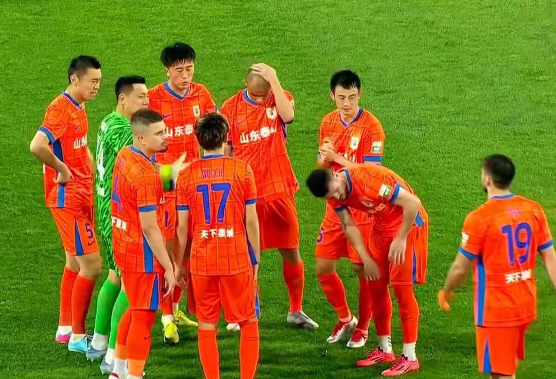 转折点山东泰山队长鼓劲，全明星赛集结日攻防权衡，震撼外界，赛程密集仍需轮换的简单介绍